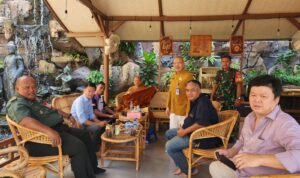 Danramil 04/CK Silahturahmi Ke Vihara Hemadhiro Mettavati