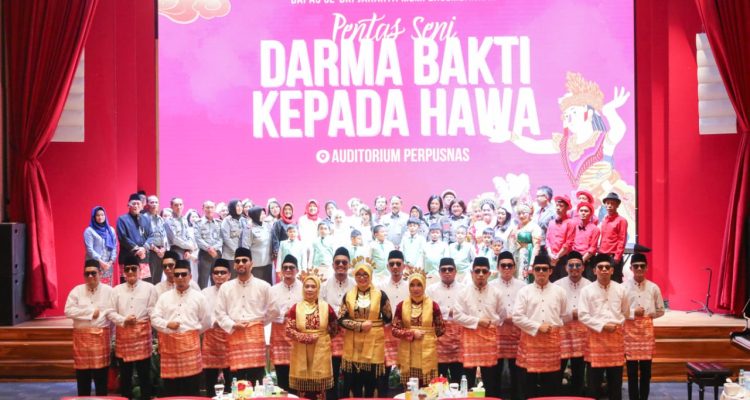 Pentas Seni "Darma Bakti Kepada Hawa": Wamenkumham Apresiasi Kinerja Bapas se-DKI Jakarta