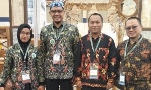 IFFINA Expo 2023 Pilar Bali Furniture Pamerkan Produk Mebel Kulit Kerang