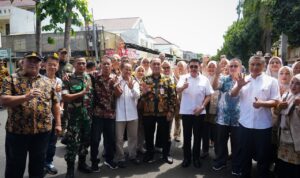 Wali Kota Jakbar Resmikan Jembatan Berkah dan Manfaat di RW 15 Duri Kosambi (2)