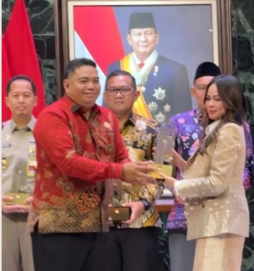 Kantah Jakarta Barat Raih Penghargaan Keterbukaan Informasi Publik 2025 untuk Ketiga Kalinya