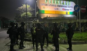 Intensifkan Patroli Malam Hari, Brimob Polda Metro Jaya Cegah Balap Liar dan Tawuran Di Bekasi (3)