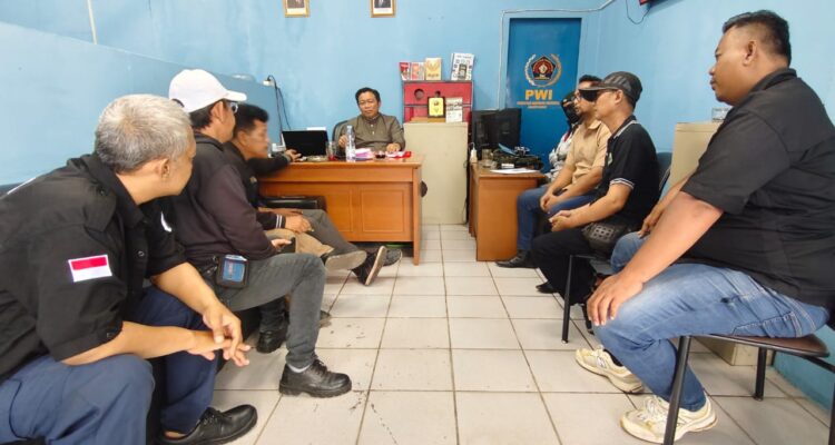 Pokja PWI Wali Kota Jakarta Barat Sosialisasikan Penyesuaian ADART dan Aturan UKW