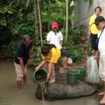 Umat Vihara Buddhayana Dharma Mulya Tebar 1.500 Ikan Nila Sambut Waisak 2026 (3)