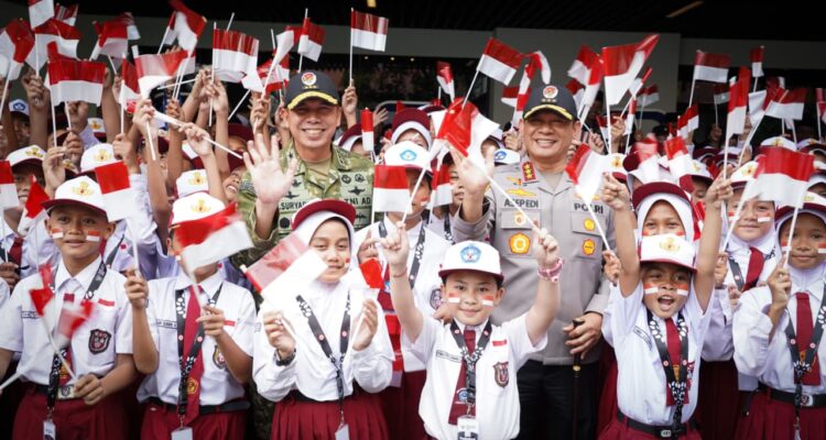 Hari Lahir Pancasila 2026, Pangdam Jaya Tanamkan Nilai Pancasila kepada Generasi Muda di Kemlu RI (1)