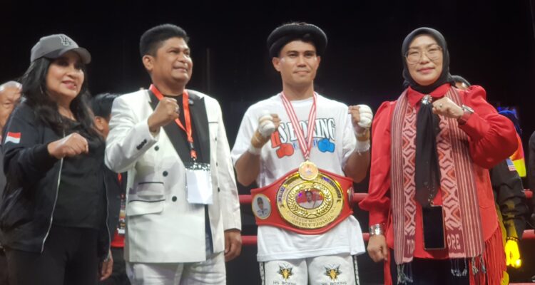 Tiga Juara Dunia Tinju Asal Indonesia Timur Hadir Lengkap di Event Ampro Pattimura Internasional Big Fight