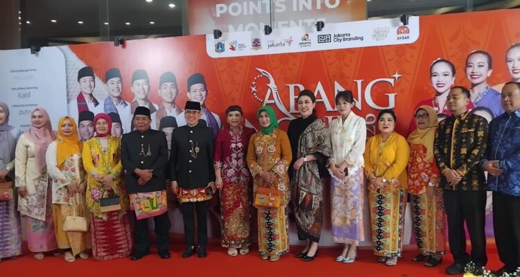 Malam Final Abang None Jakarta Barat 2026, Wali Kota Iin Mutmainnah Abang None Jakarta Barat Harus Jadi Duta Budaya dan Generasi Muda Inspiratif