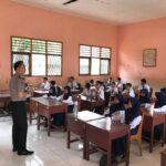 Dukung Program POLIDIK Kapolri, Polsek Lubuk Linggau Timur I Beri Pengamanan dan Pembinaan Pelajar Dukung Program POLIDIK Kapolri, Polsek Lubuk Linggau Timur I Beri Pengamanan dan Pembinaan Pelajar