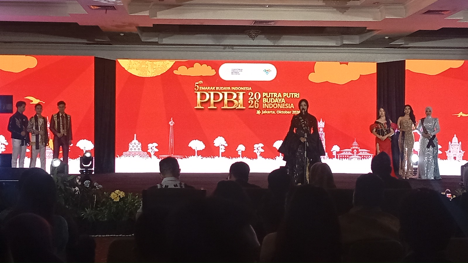 Enam Pasang Finalis Putra Putri Budaya Indonesia 2026 Jalani Sesi Tanya Jawab dengan Dewan Juri