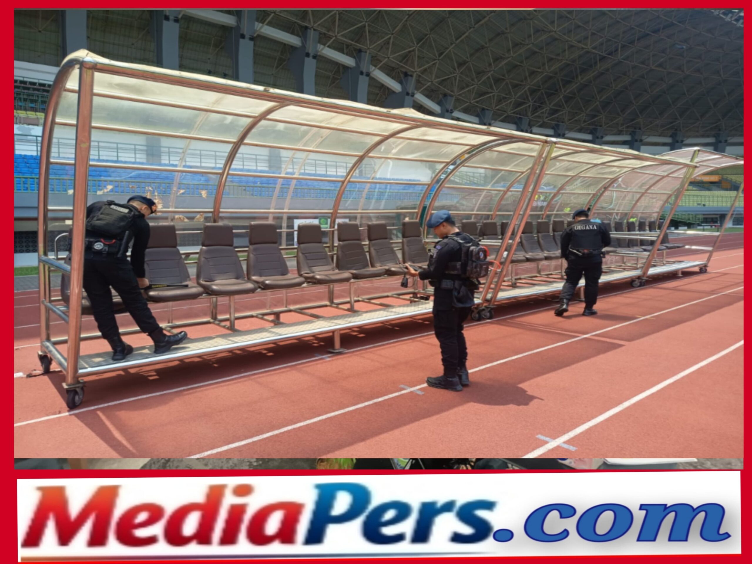Brimob Polda Metro Jaya Sterilisasi Stadion Patriot Pastikan Aman Jelang Laga Liga 2 di Bekasi