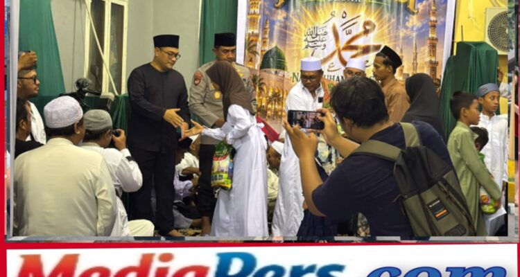 Maulid Nabi 1448 H di Balekambang, Polda Metro Jaya Ajak Masyarakat Jaga Kamtibmas dan Lindungi Generasi Muda Maulid Nabi 1448 H di Balekambang, Polda Metro Jaya Ajak Masyarakat Jaga Kamtibmas dan Lindungi Generasi Muda
