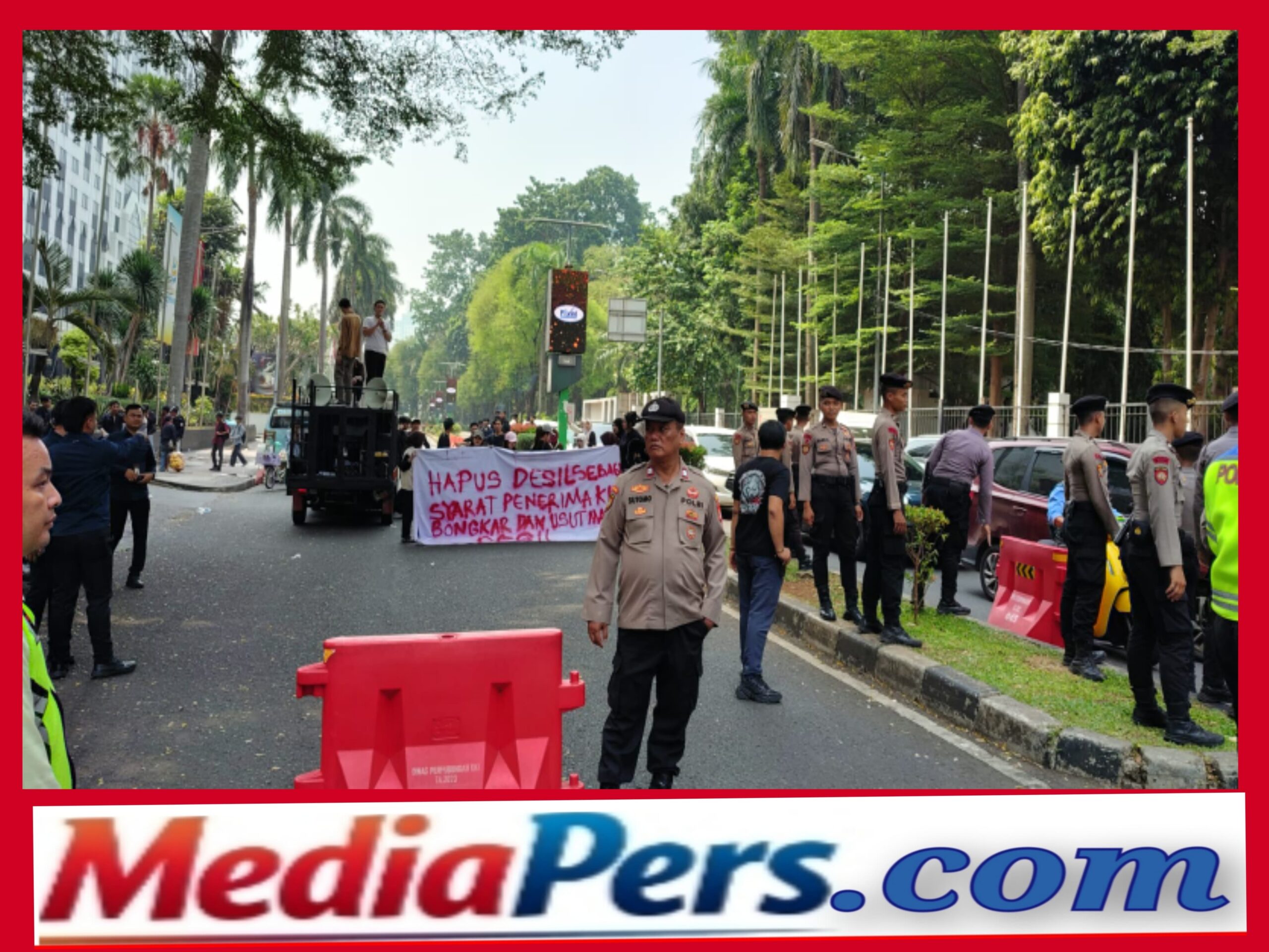 Koalisi Pemuda Indonesia Timur Desak Evaluasi Desil KIP Kuliah, Kemendiktisaintek Buka Ruang Mediasi