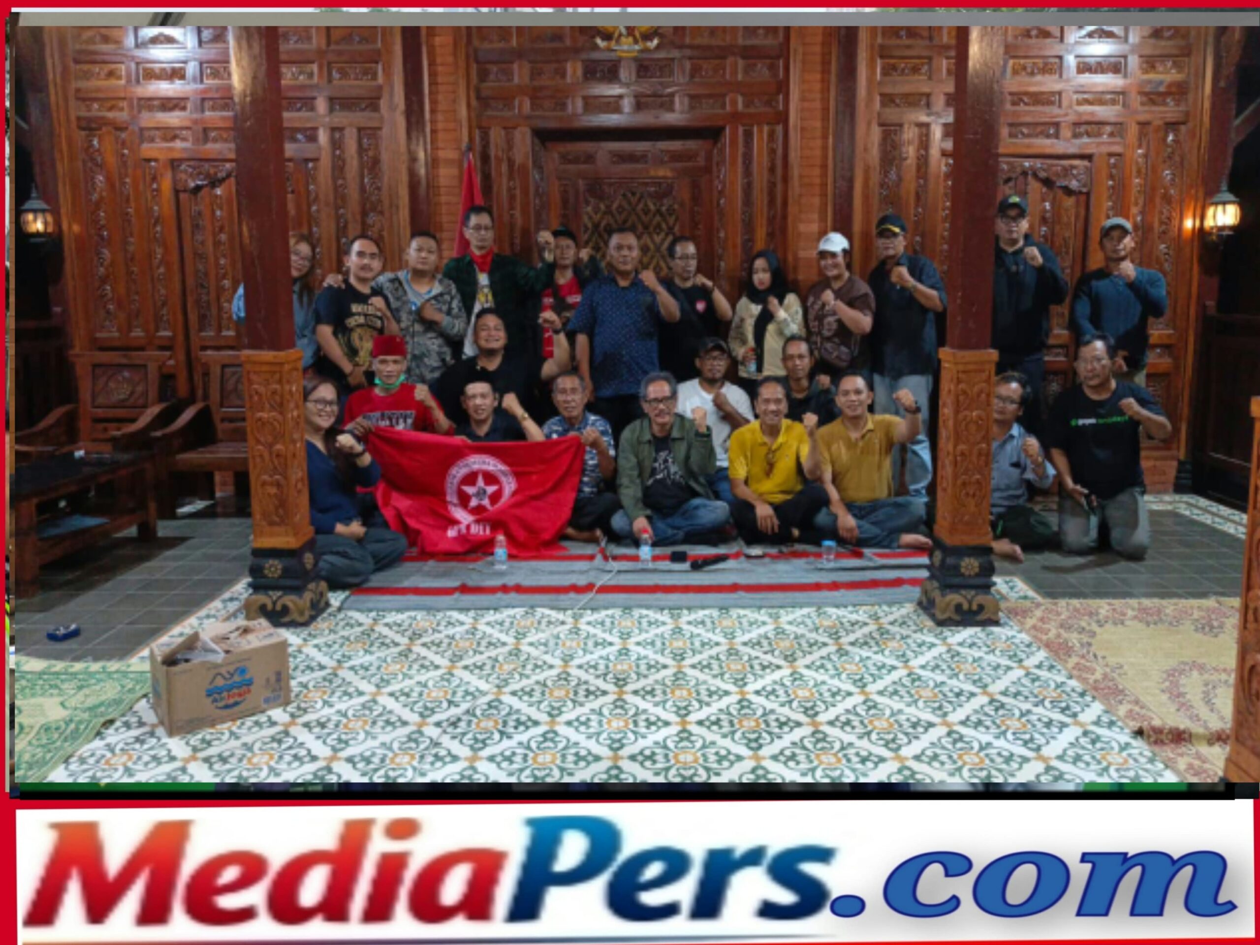 Totok Hedi, Anggota DPR RI, Menggembleng Pengurus Gerakan Pemuda Marhaenis Kota Yogyakarta