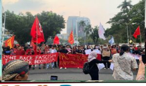 Aliansi Anti Asap Gelar Aksi di Monas, Desak Pemerintah Padamkan Karhutla dan Tetapkan Status Bencana Nasional Aliansi Anti Asap Gelar Aksi di Monas, Desak Pemerintah Padamkan Karhutla dan Tetapkan Status Bencana Nasional