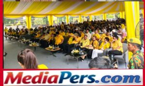HUT ke-62 Partai Golkar, Bagikan 1.000 Paket Sembako kepada Warga DKI Jakarta