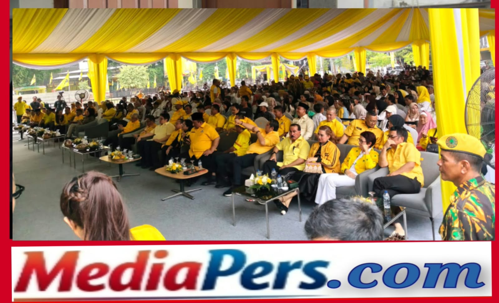 HUT ke-62 Partai Golkar, Bagikan 1.000 Paket Sembako kepada Warga DKI Jakarta