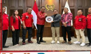Ketua DPRD DKI dan Anggota Komici C Dukung Penuh PBB DPD DKI Jakarta: Organisasi Penting Wadahi Pemuda Sumut, Dorong Manfaatkan Fasilitas Pelatihan DKI Ketua DPRD DKI dan Anggota Komici C Dukung Penuh PBB DPD DKI Jakarta: Organisasi Penting Wadahi Pemuda Sumut, Dorong Manfaatkan Fasilitas Pelatihan DKI