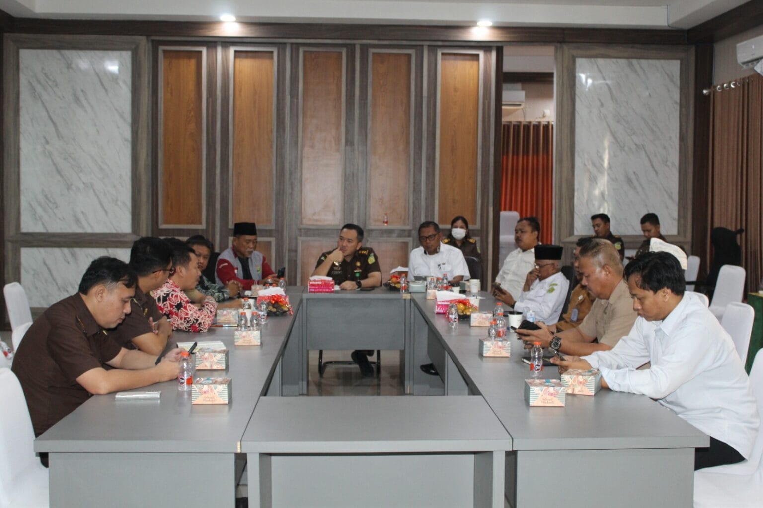 Kejari Lubuk Linggau Gelar Rapat PAKEM, Perkuat Koordinasi Jaga Kerukunan Umat Beragama