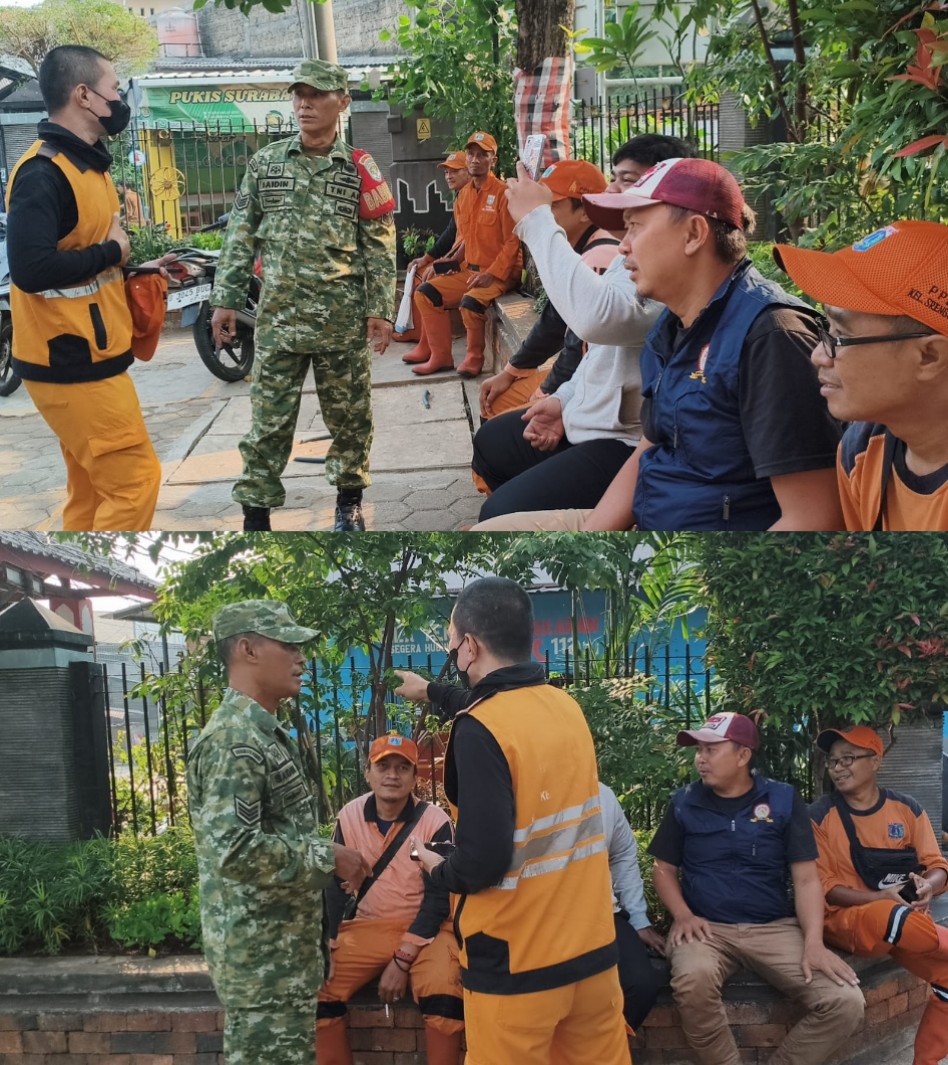 Komsos dengan Warga, Babinsa Serka Saidin Himbau Jaga Keamanan dan Kebersihan