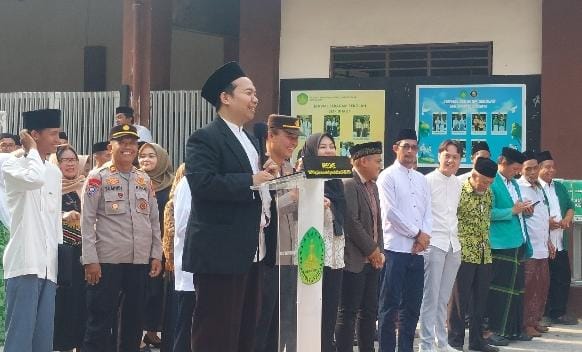 Stackholder Kecamatan Makasar Jakarta Timur, Hadiri Apel Peringatan Hari Santri Nasional 2026